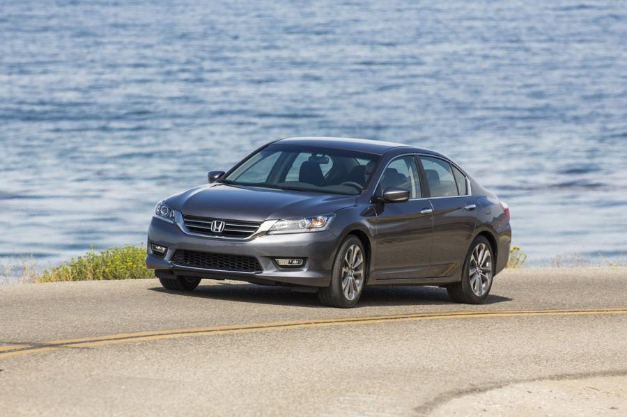  Honda Accord Sport Sedan 2013 года  (фото 145 из 147)